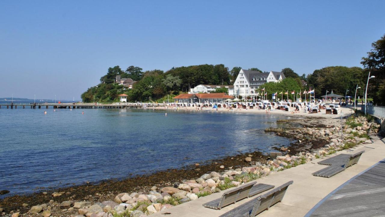 Strandblick Mit Strandkorb & Fahrraedern Gluecksburg Exterior photo